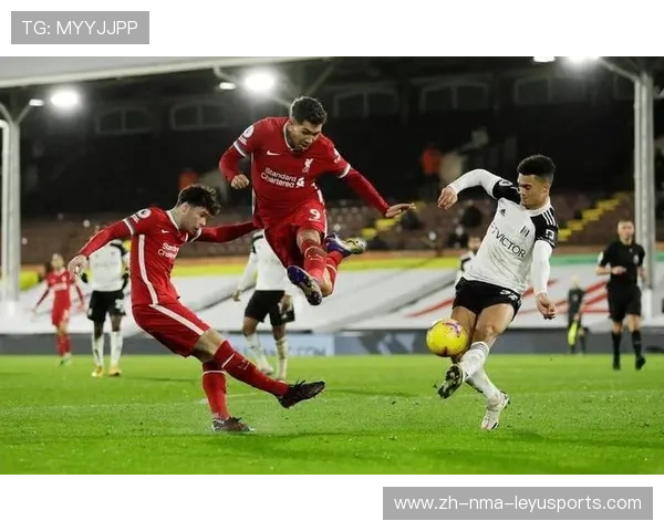 法甲进攻战术专题：从短传渗透到边路爆破的转变